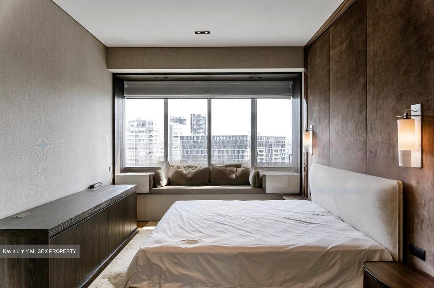 TwentyOne Angullia Park (D9), Condominium #443599351